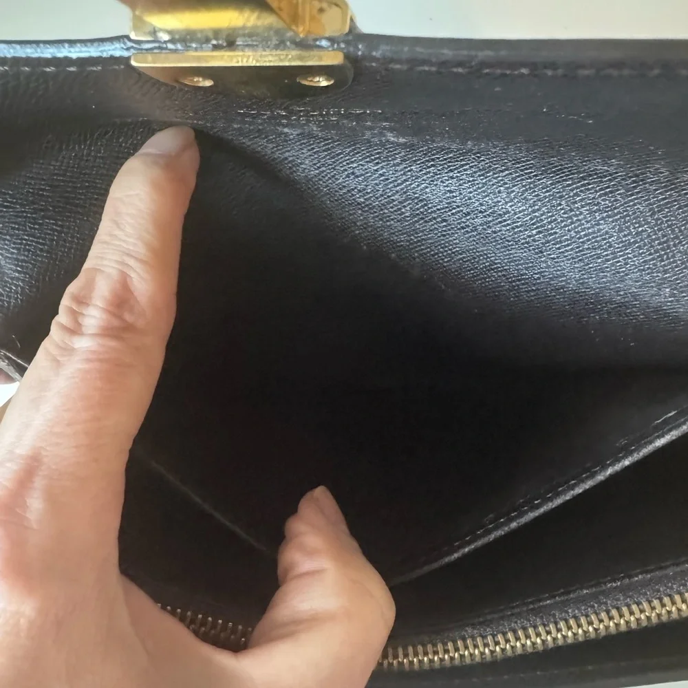 Louis Vuitton Women’s Brown Monogram Idyll Canvas and Leather Sarah Wallet - Picture 10 of 15